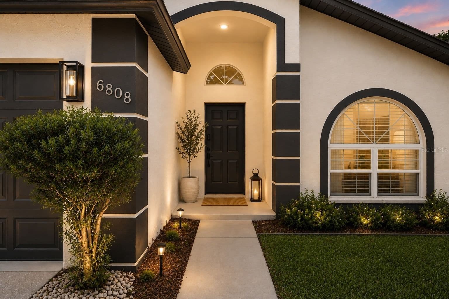 6808 YARDLEY OAKS