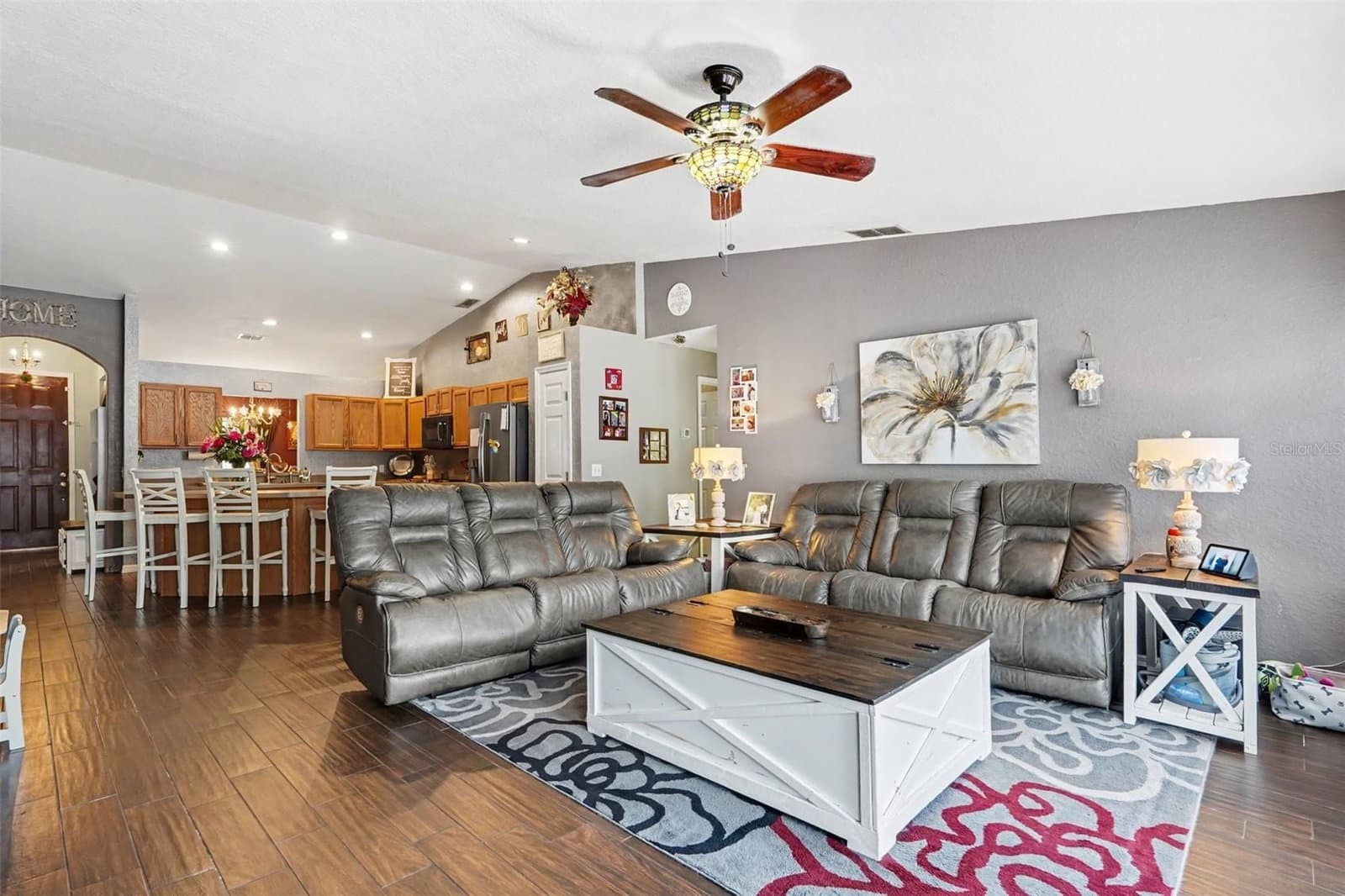 423 MAJESTIC GARDENS BLVD
