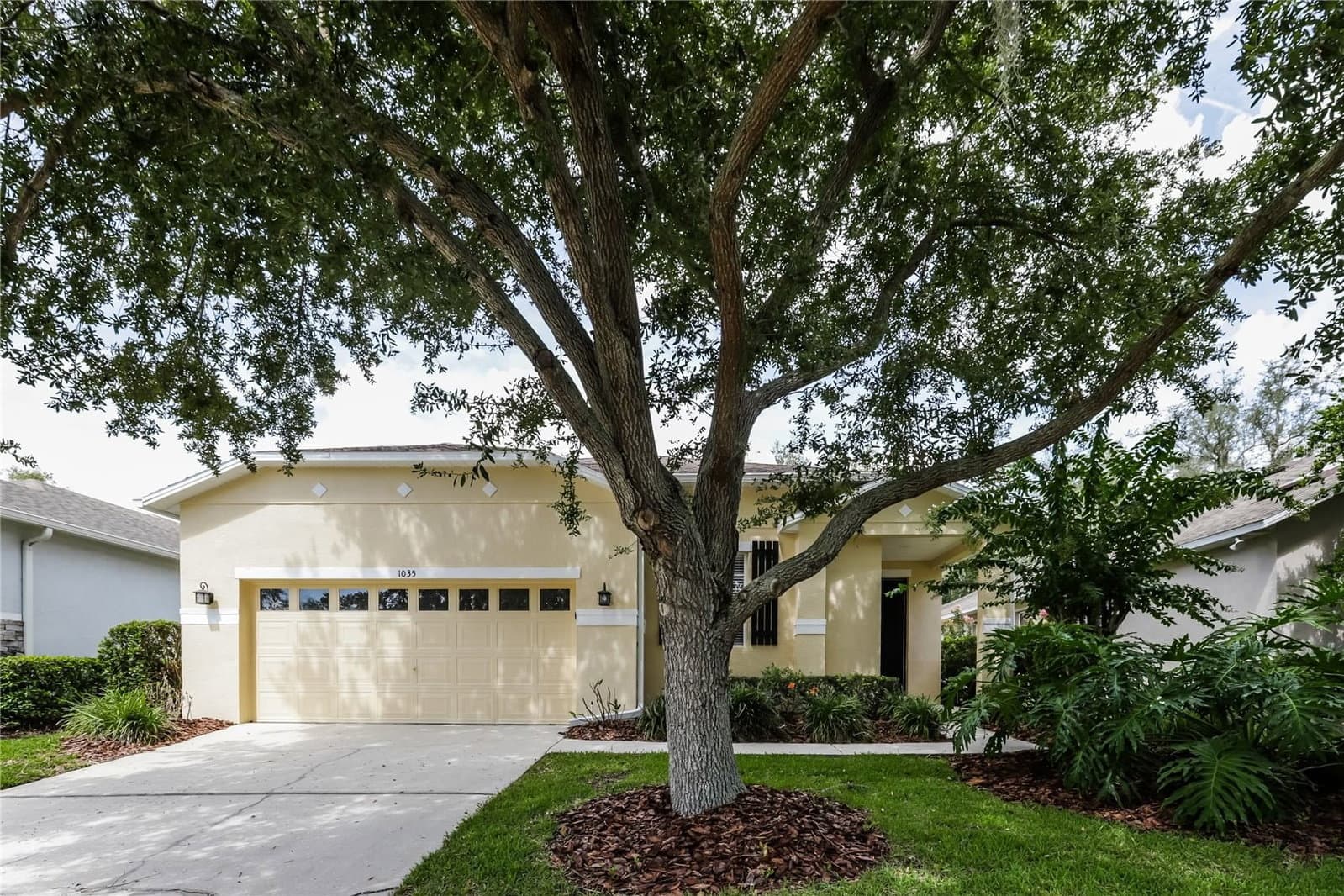 1035 CLEARPOINTE