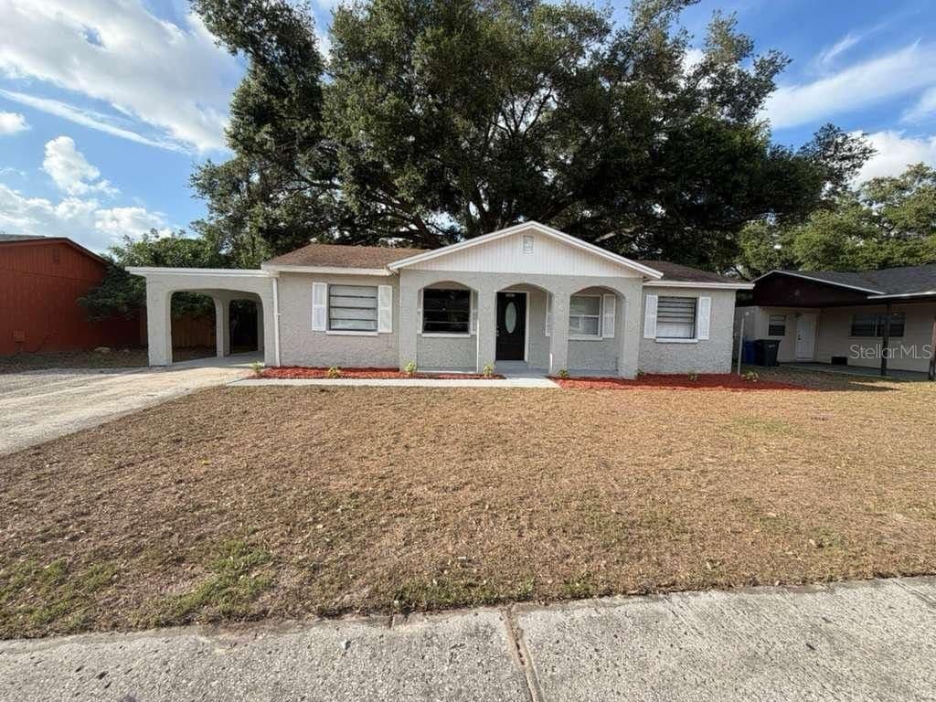 2065 BALFOUR