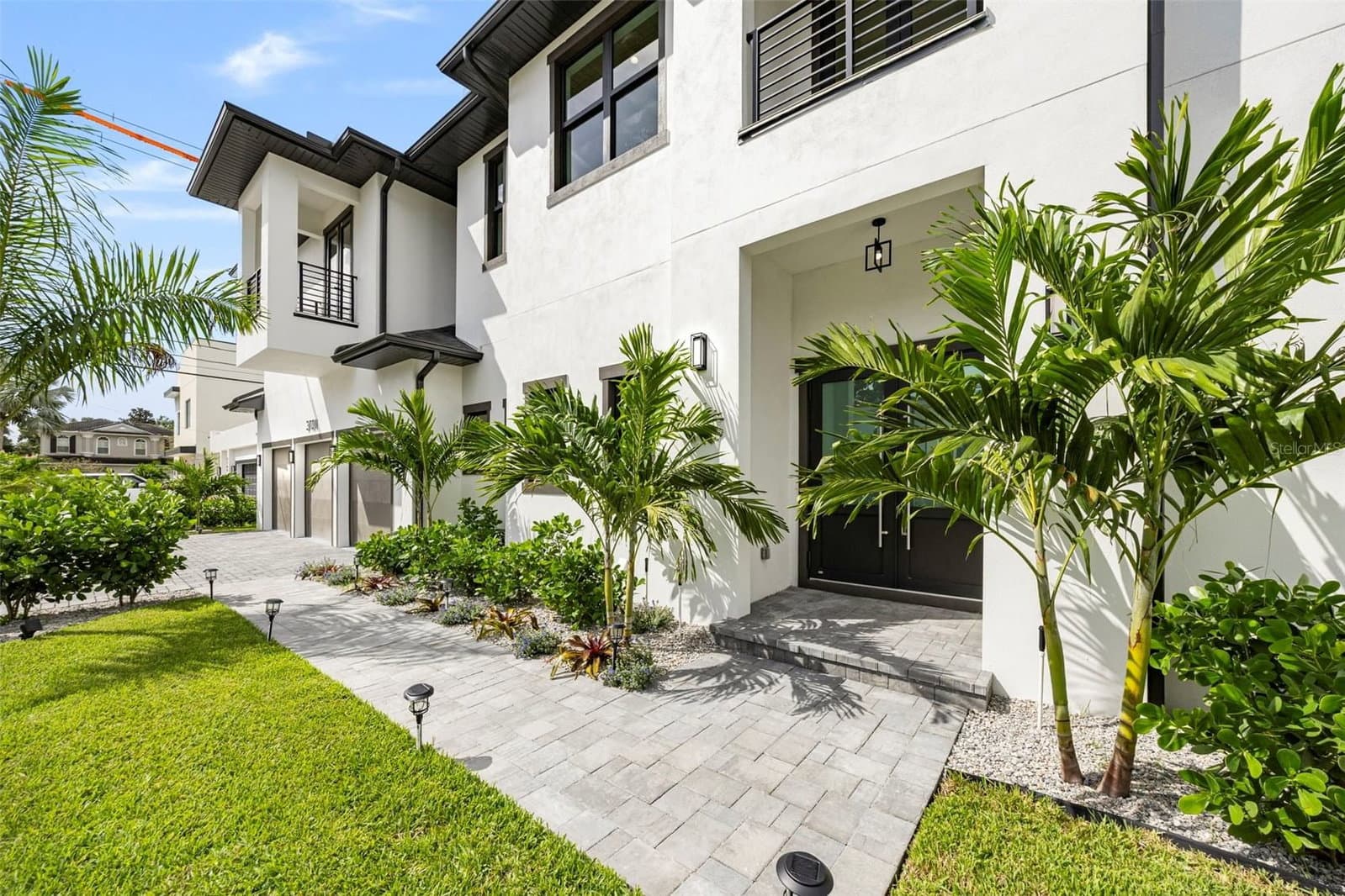 3701 LYNWOOD