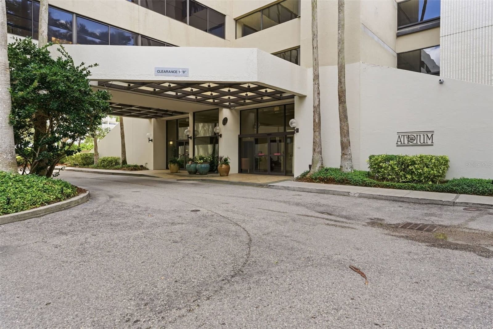 2413 BAYSHORE
