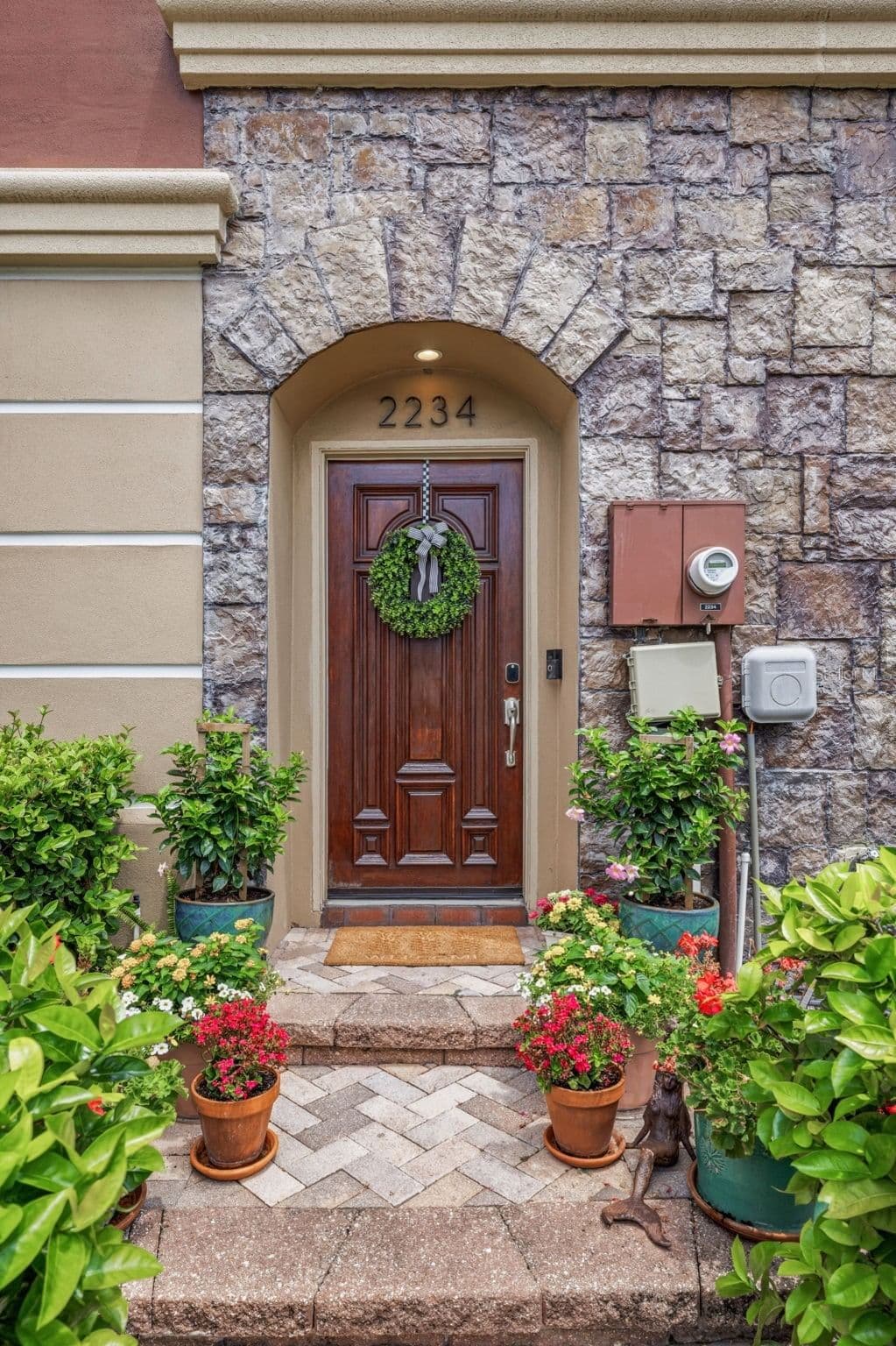 2234 SOHO BAY CT