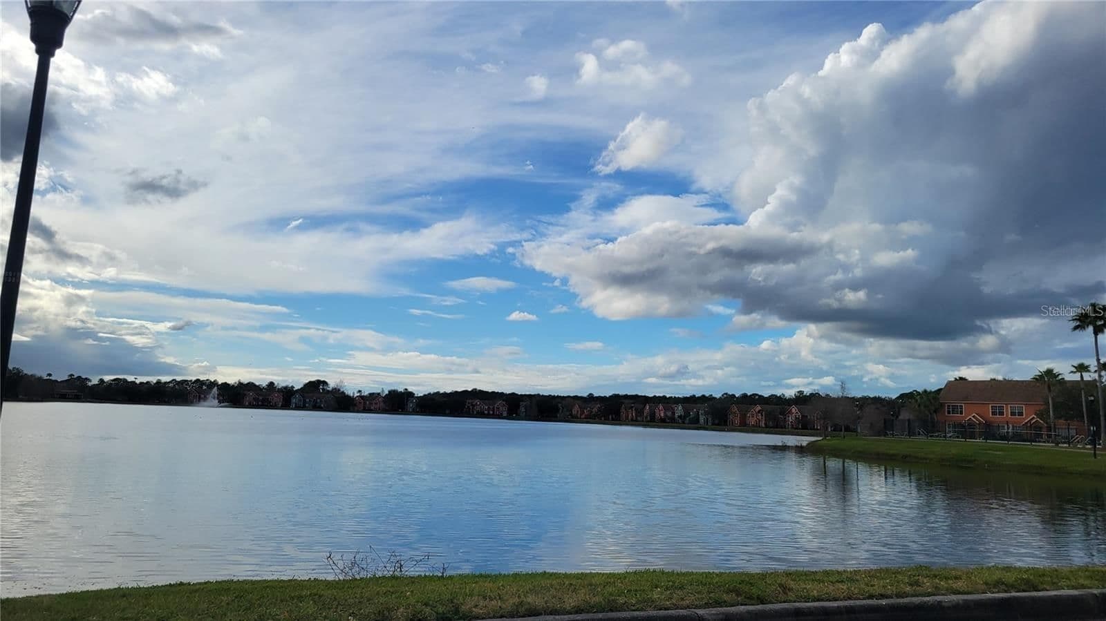 10562 WINDSOR LAKE