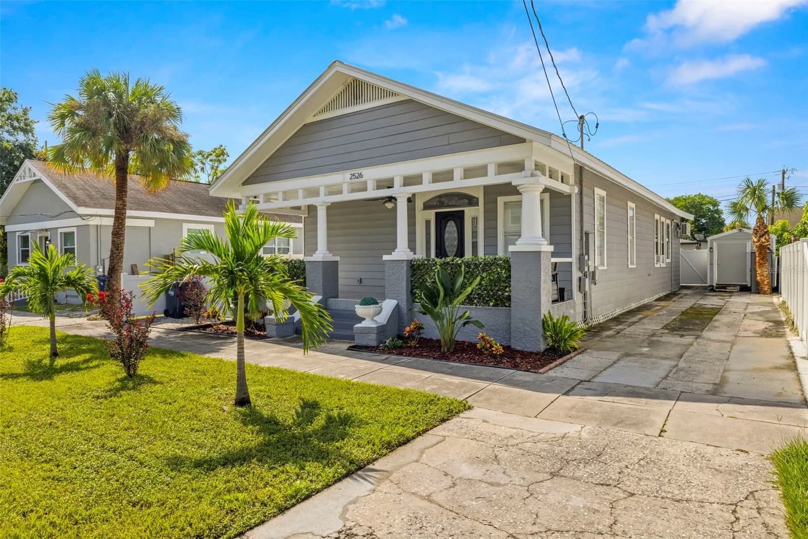 2526 UNION Street