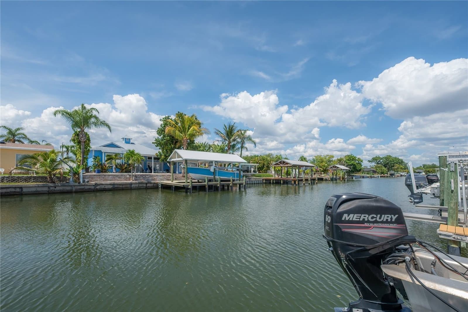 8757 BAY POINTE