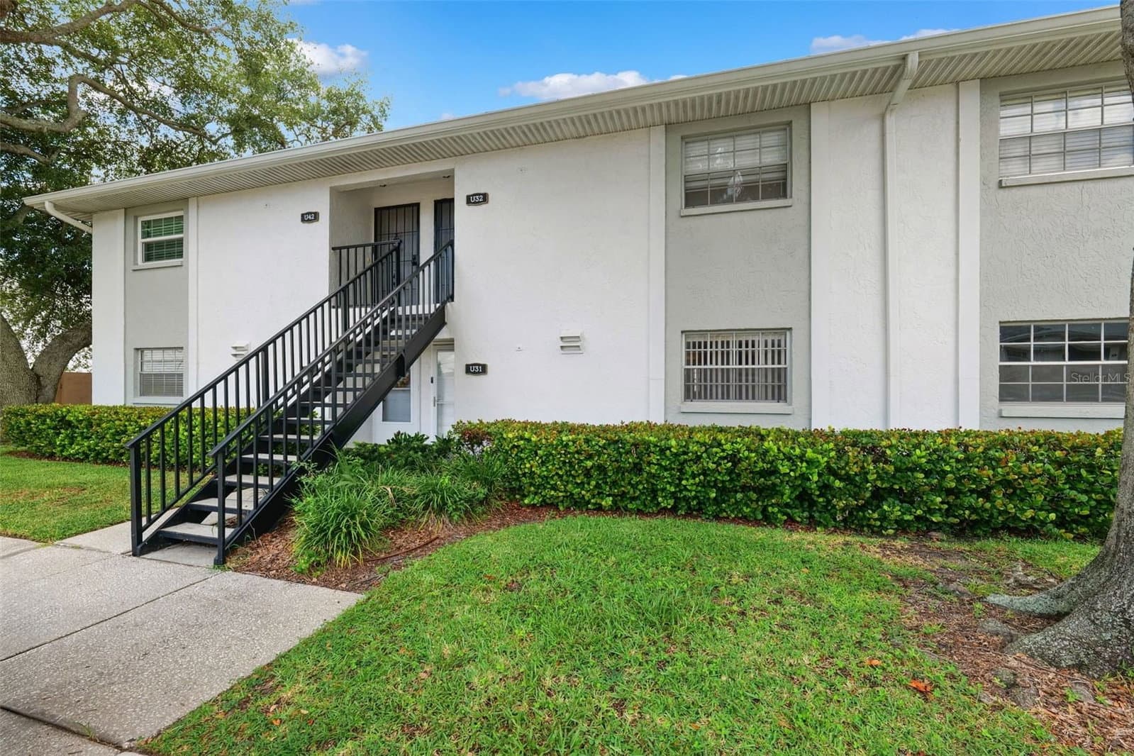 3808 OAK