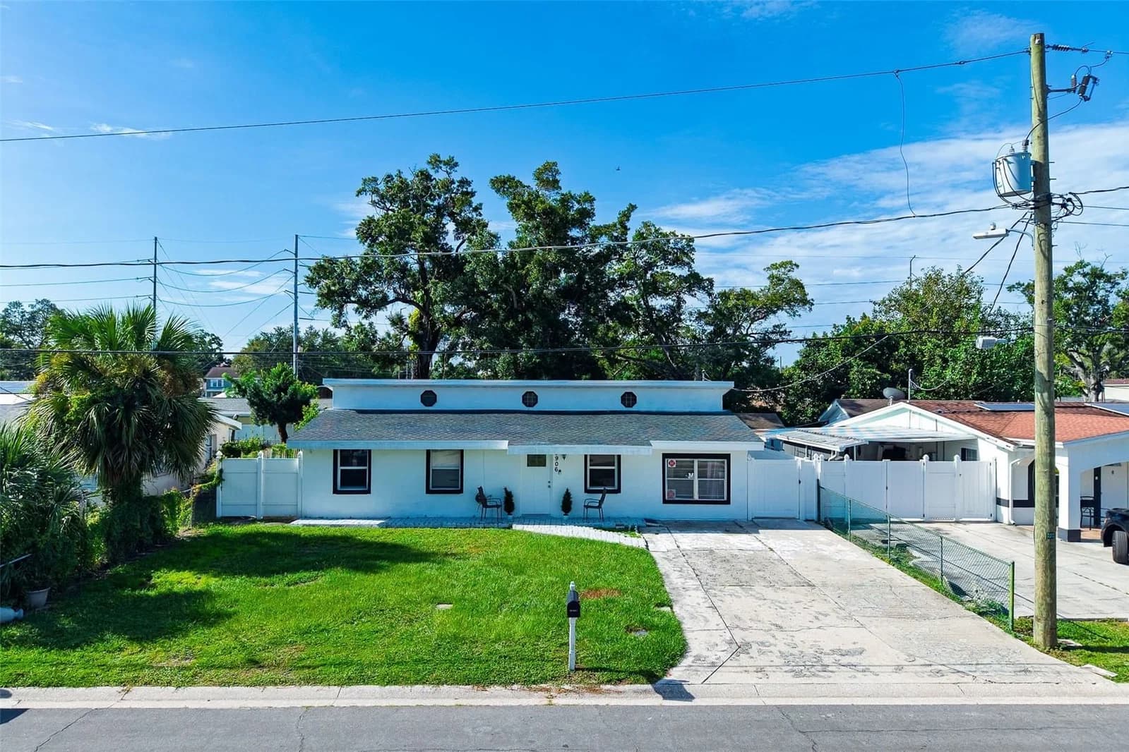 3906 SPENCE Avenue