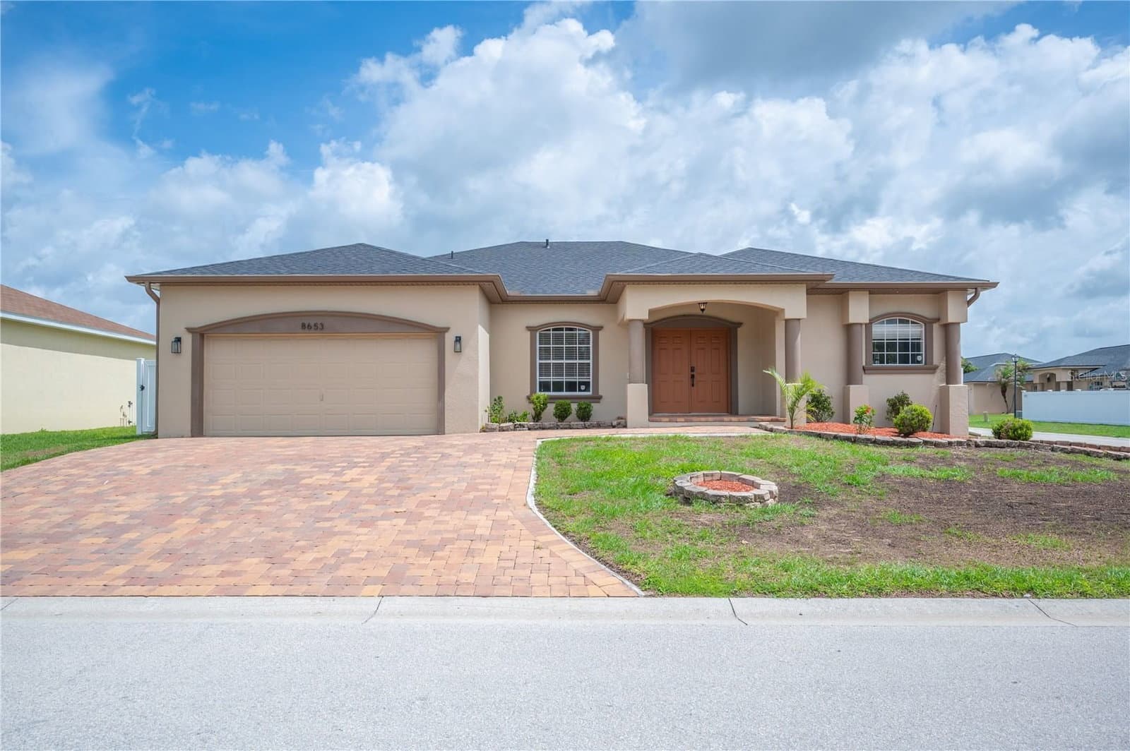 8653 PEBBLEBROOKE