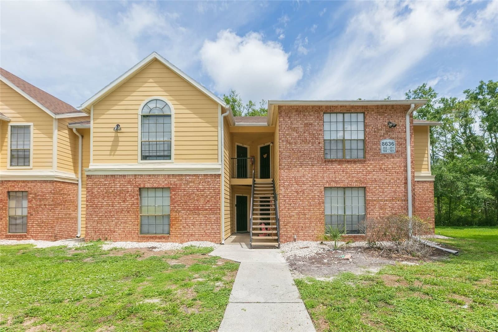 8636 MALLARD RESERVE