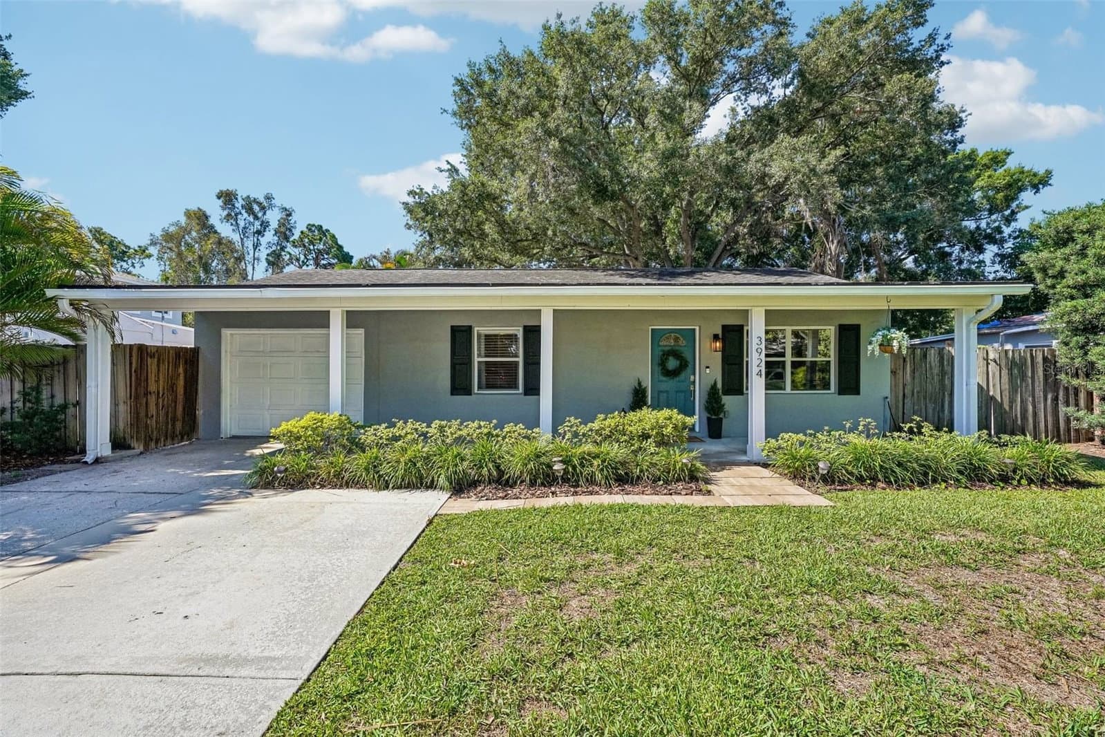 3924 BAY VIEW