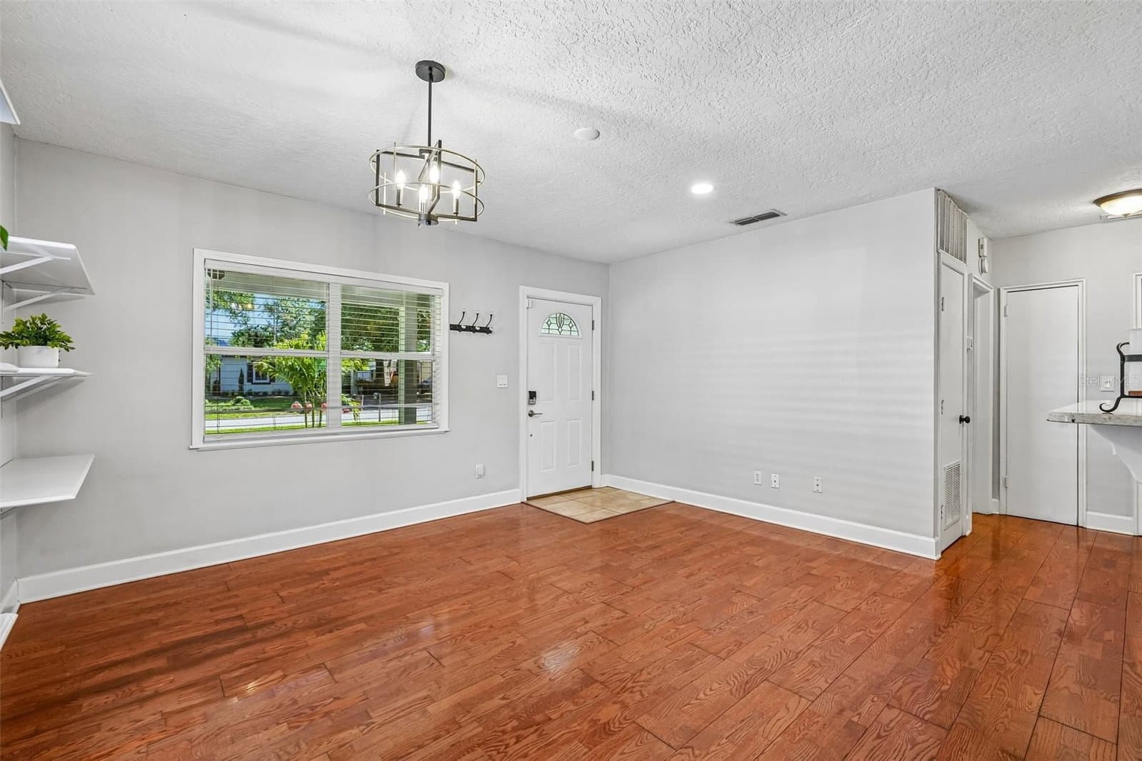 3924 BAY VIEW