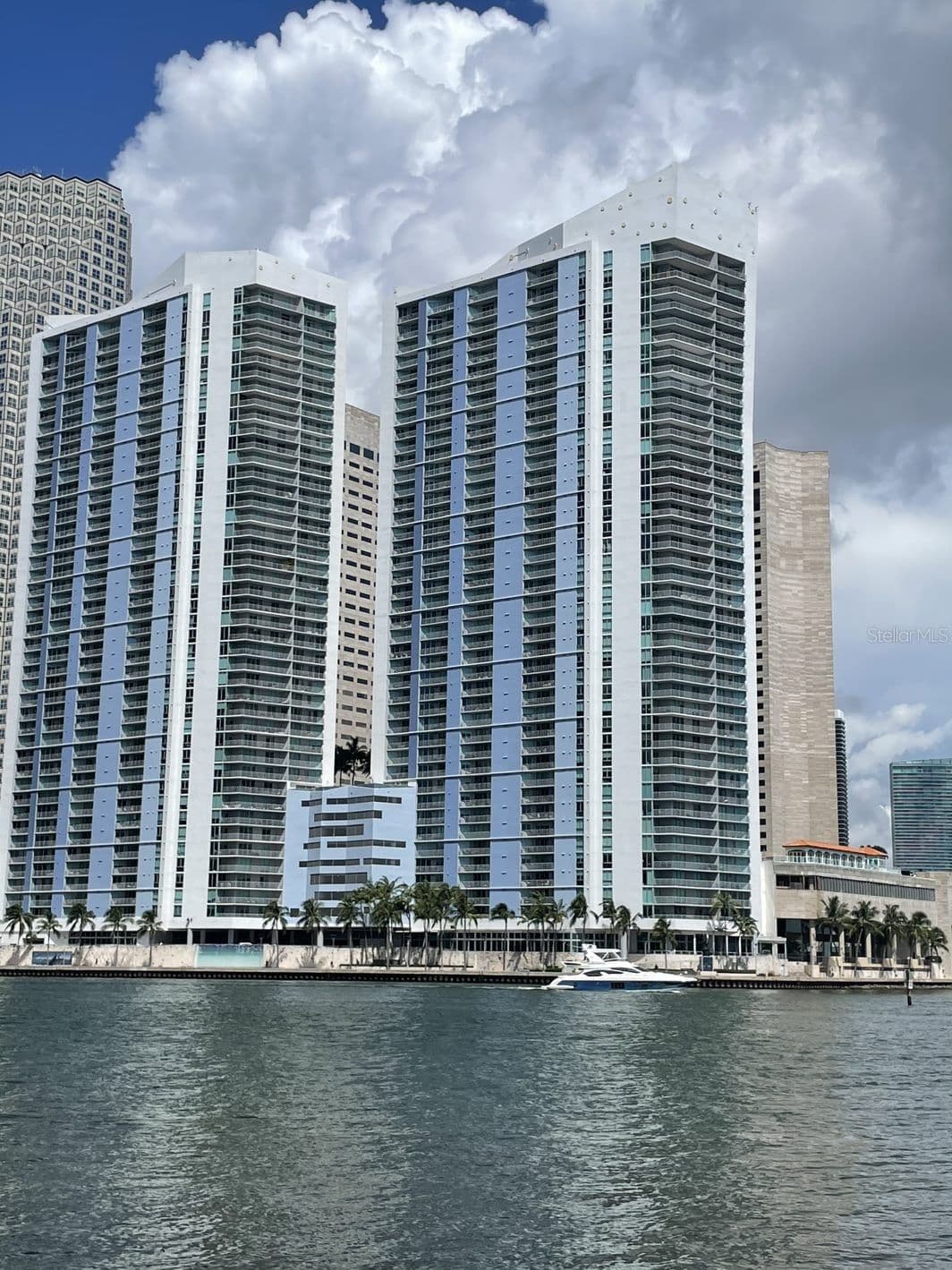 335 BISCAYNE, Miami, FL