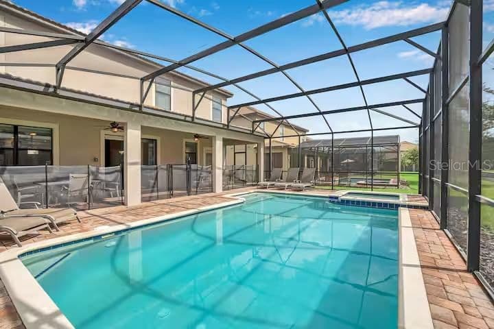1454 BELLE TERRE