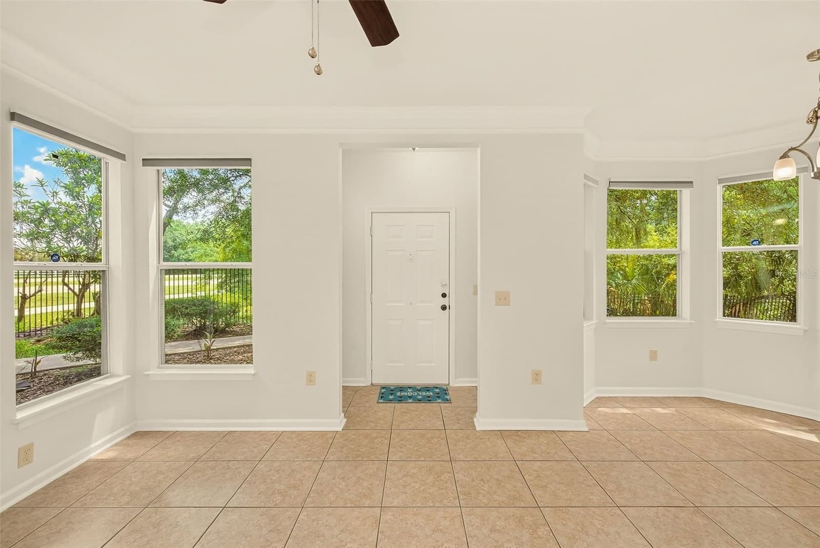 18138 VILLA CREEK