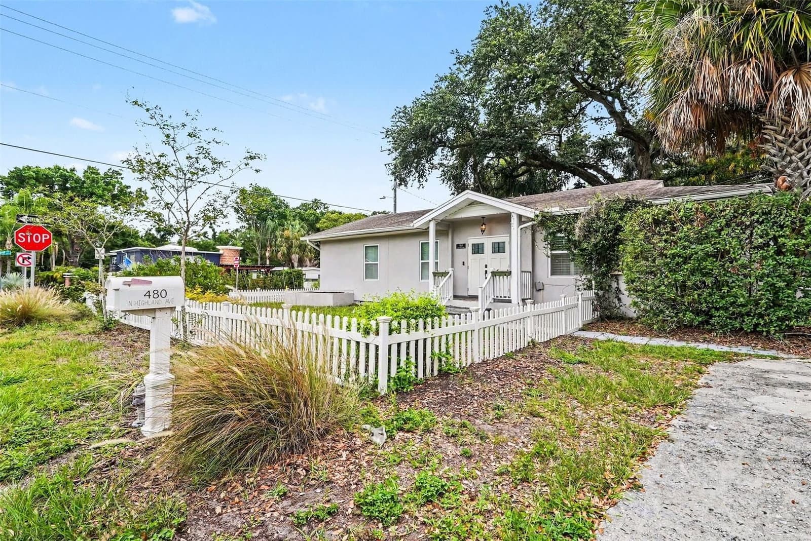 4809 HIGHLAND