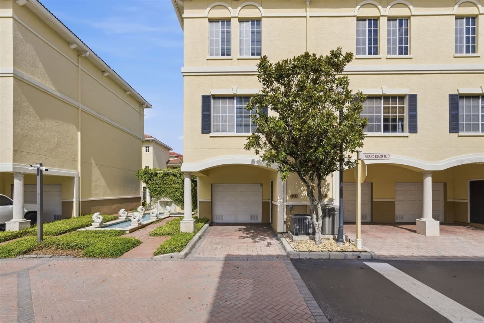 113 GRAND BEACH