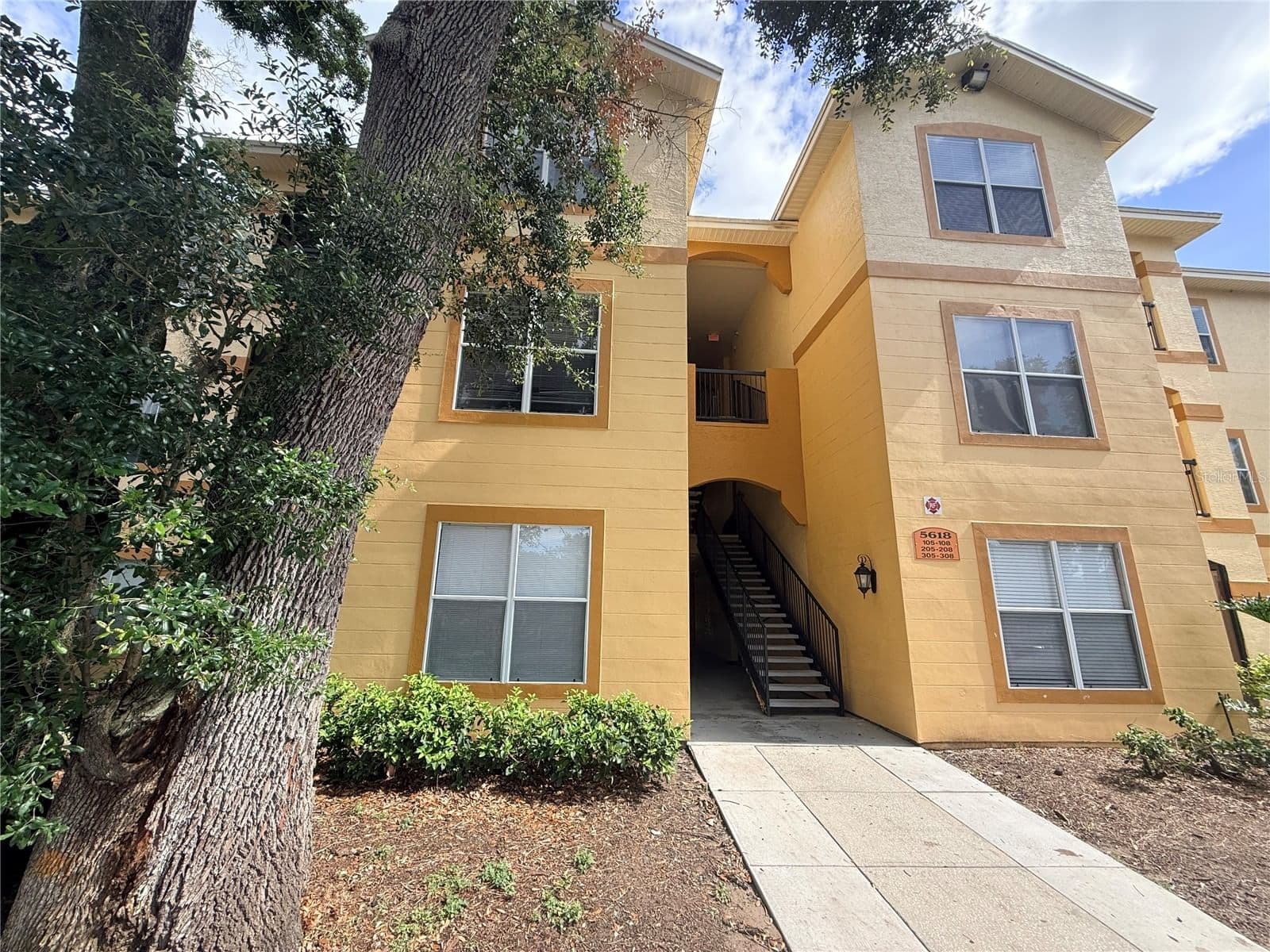 5618 PINNACLE HEIGHTS