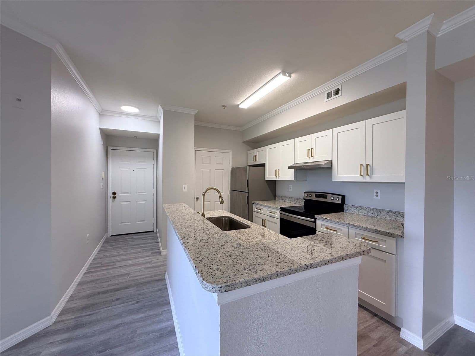 5618 PINNACLE HEIGHTS