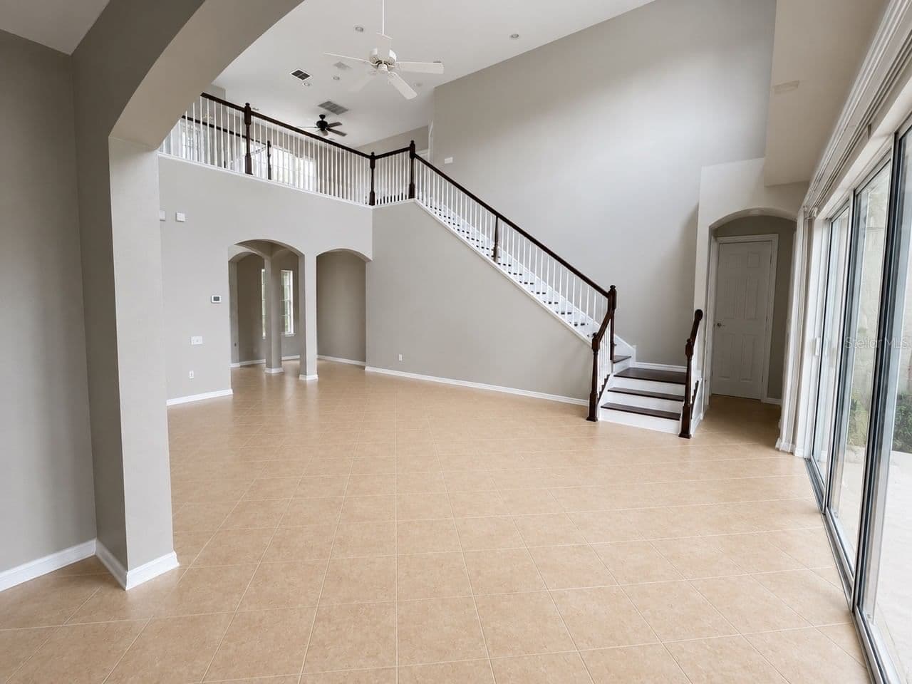 10103 DEERCLIFF