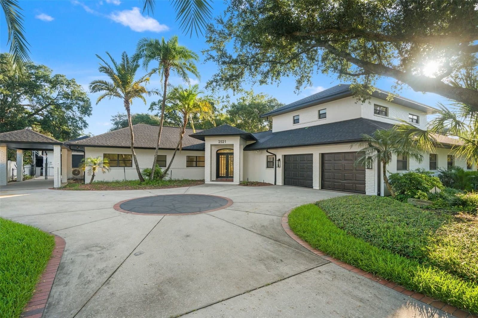 2521 LAKE ELLEN