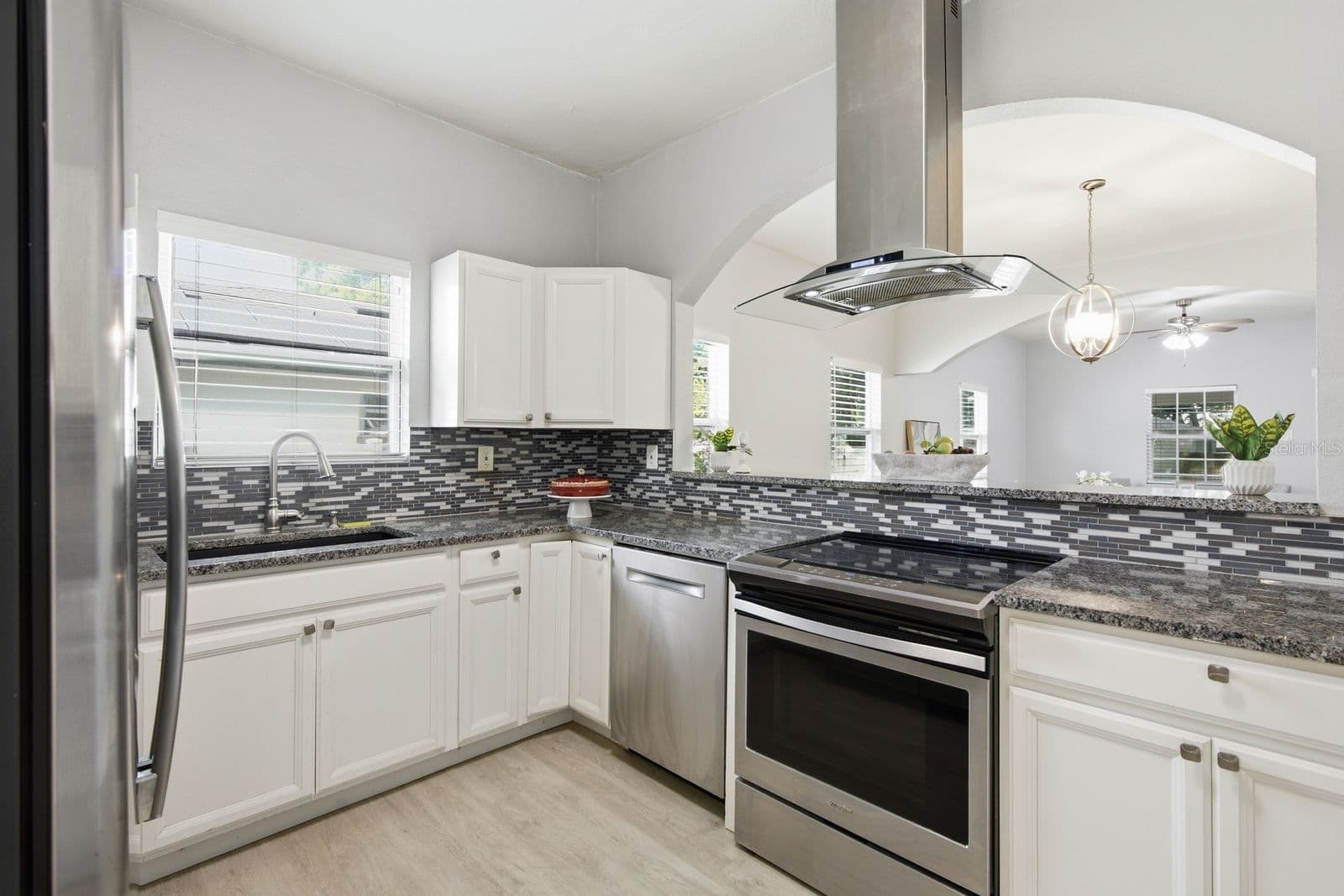 2815 TALIAFERRO