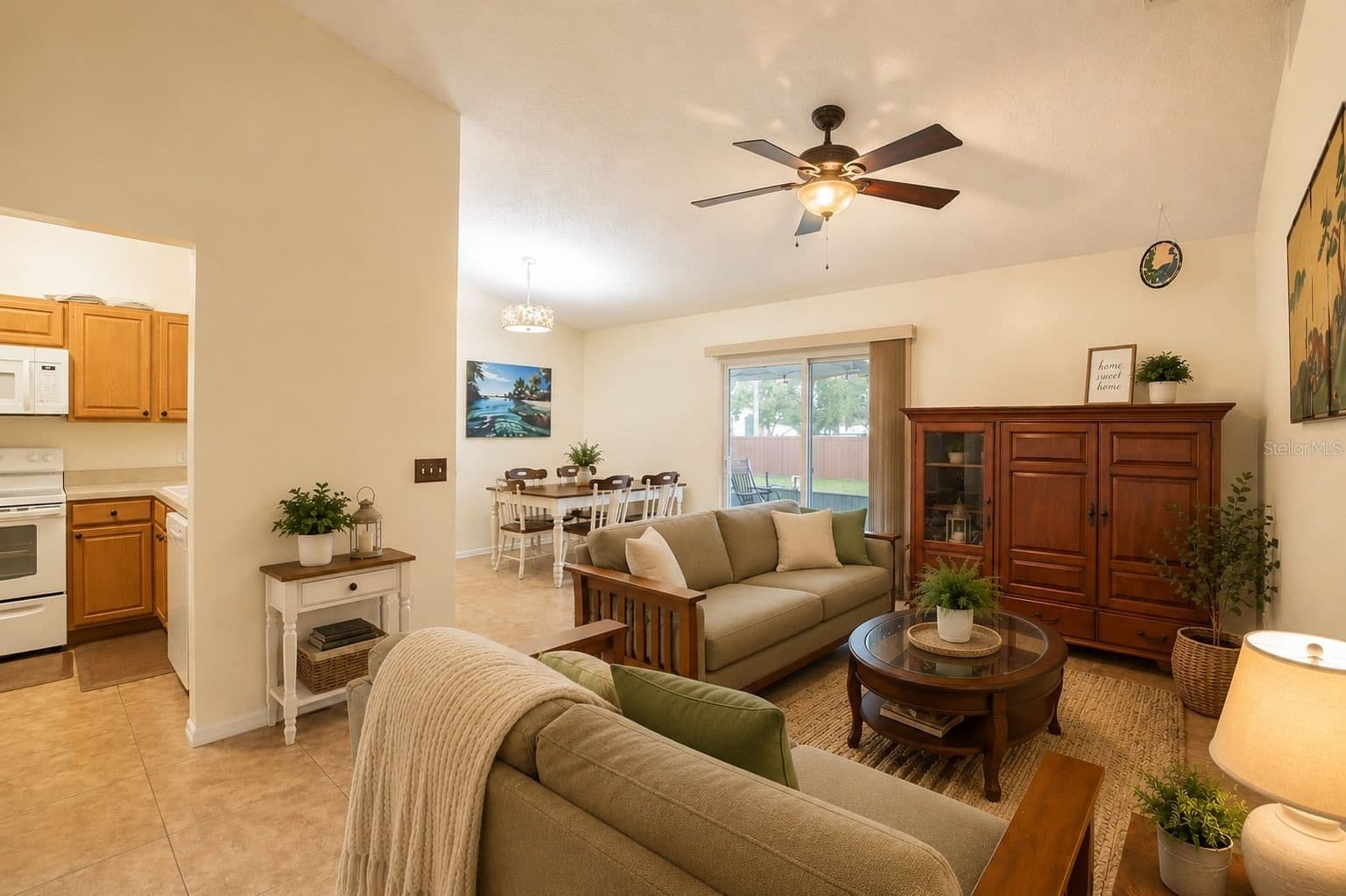 7160 PEBBLE PASS