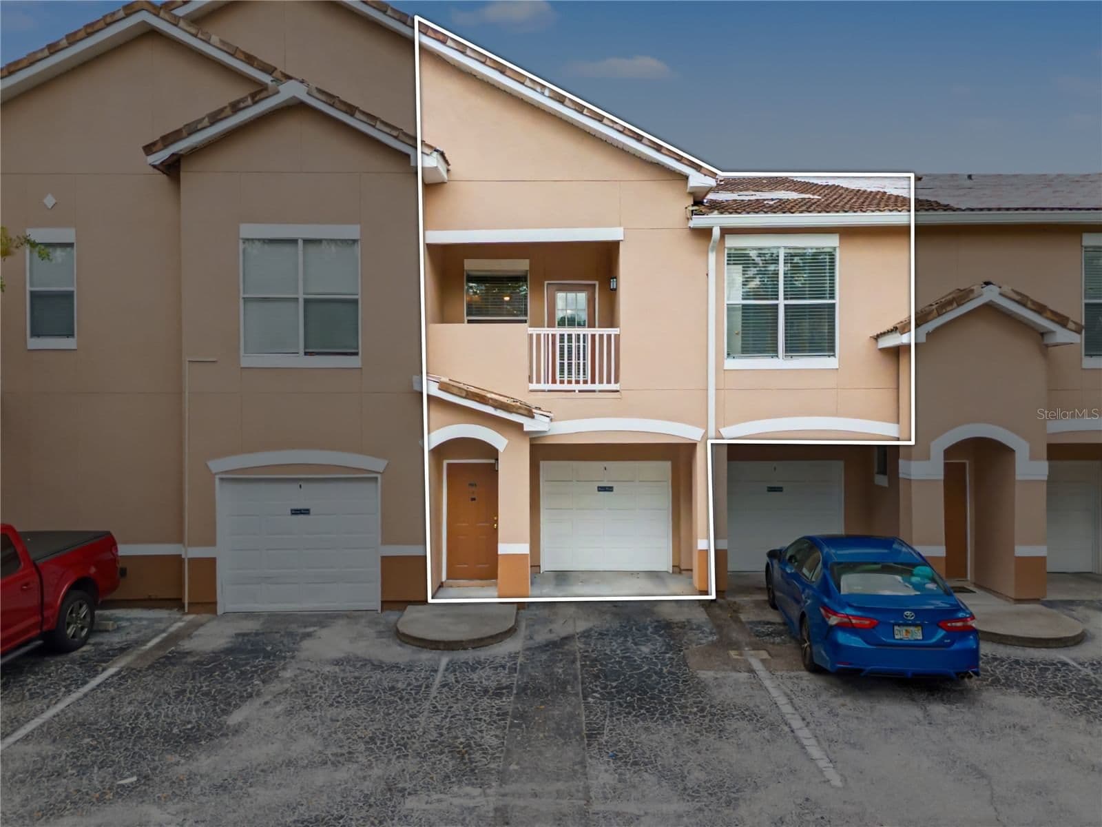 18111 VILLA CREEK