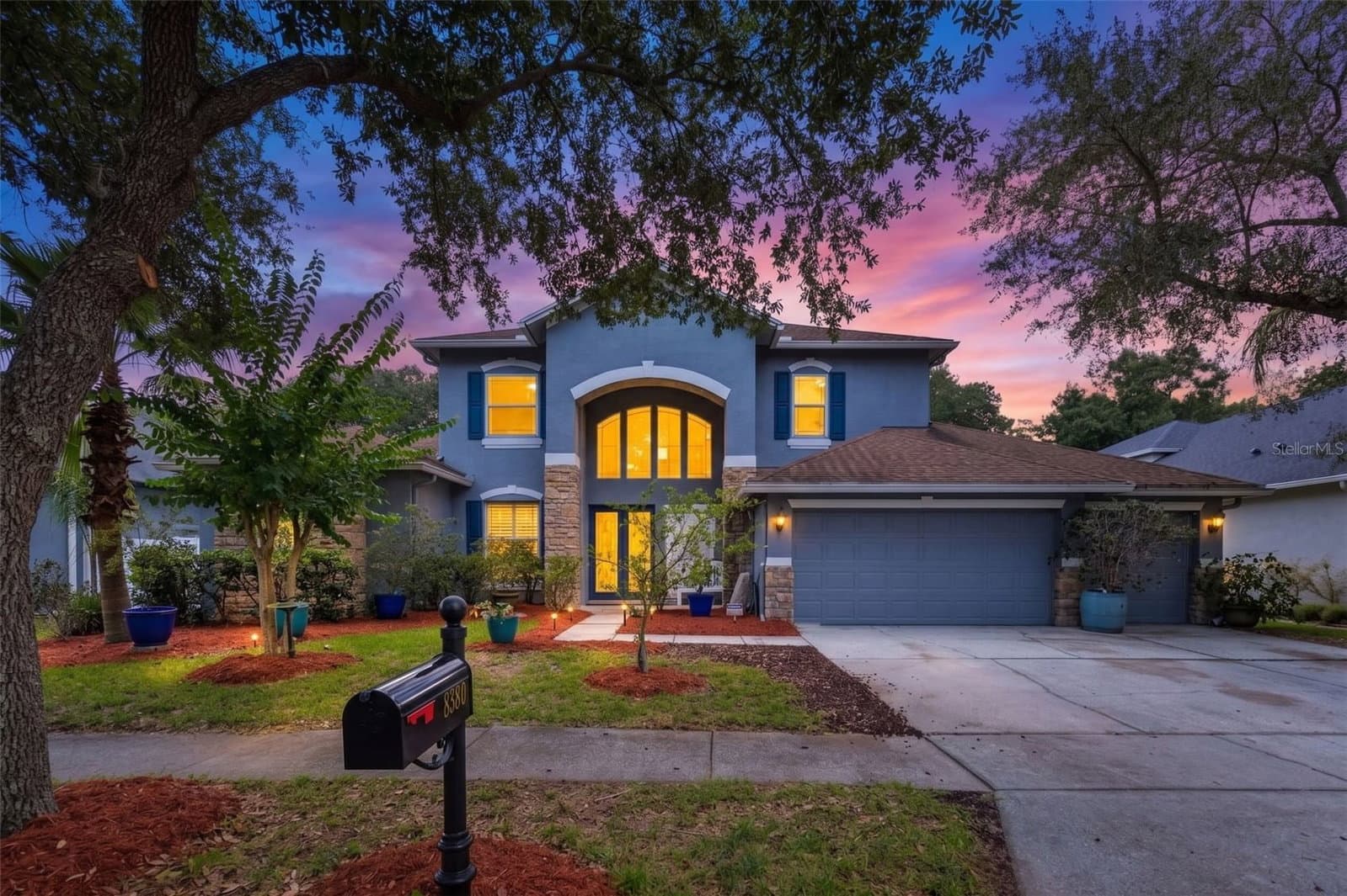 8380 GOLDEN PRAIRIE