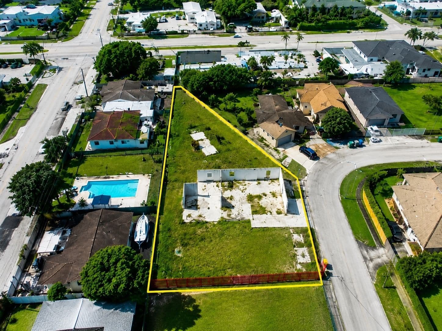 21710 111TH, Miami, FL