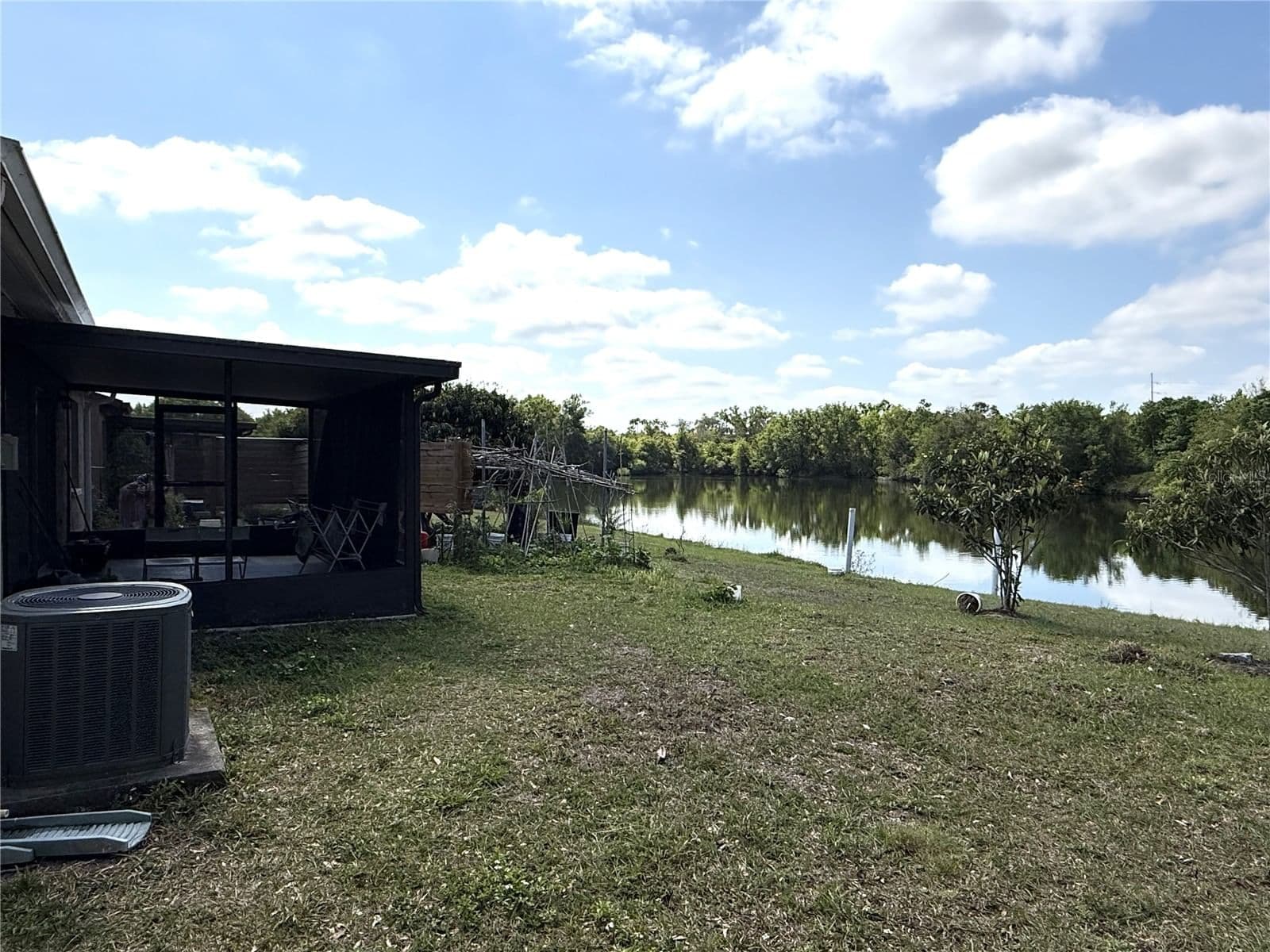 14022 CITRUS POINTE