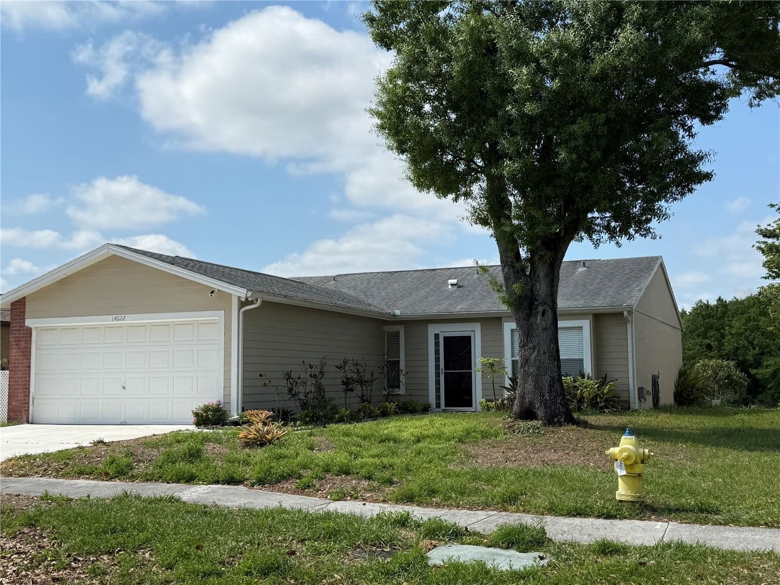 14022 CITRUS POINTE