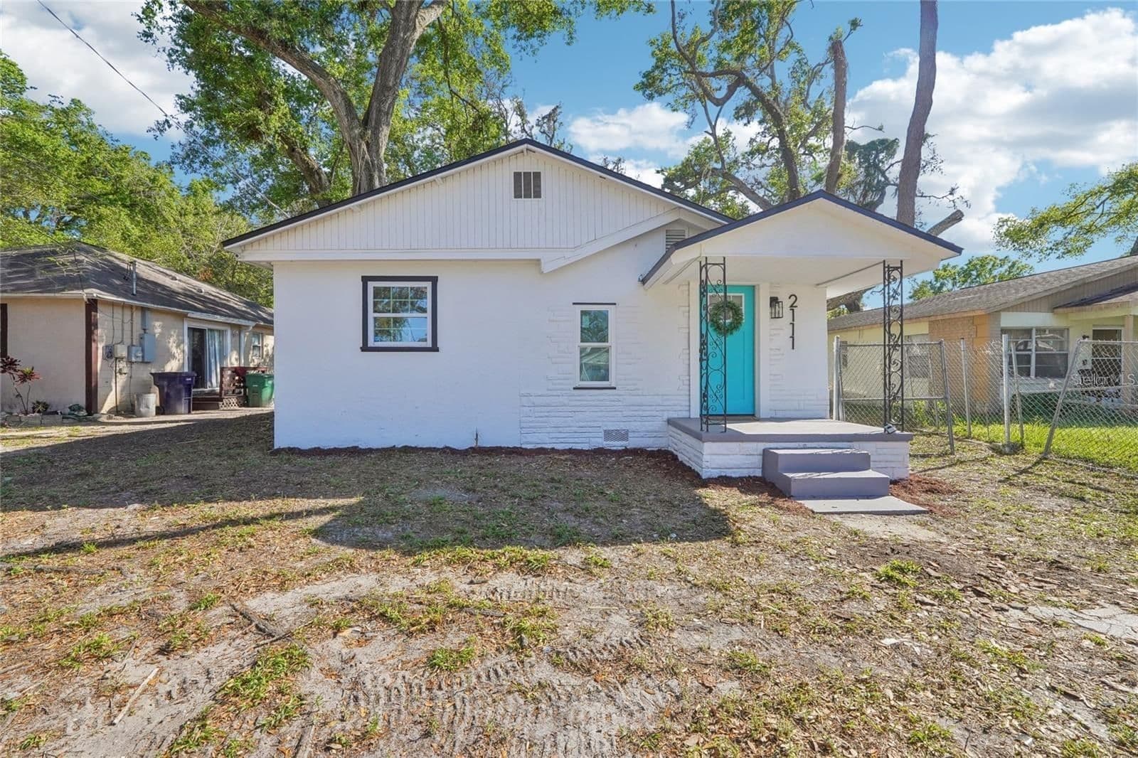 2111 ELLICOTT