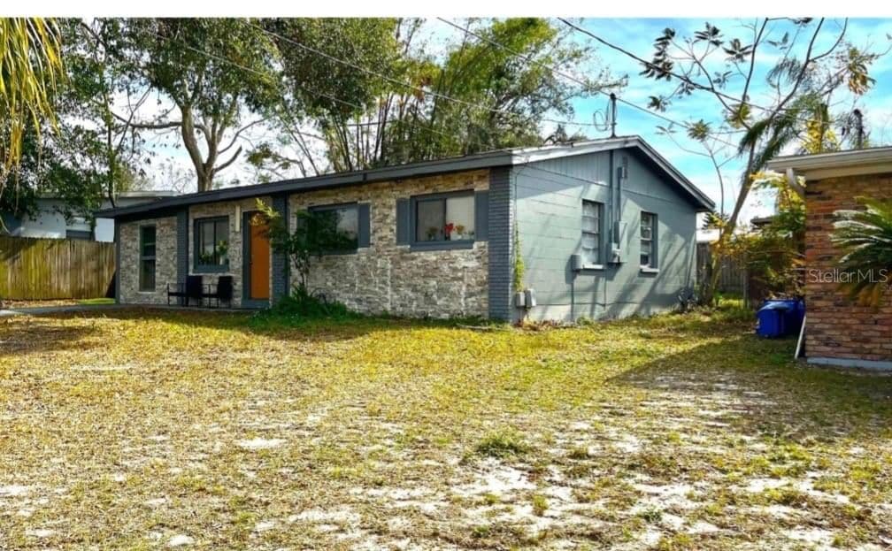 7011 CONIFER
