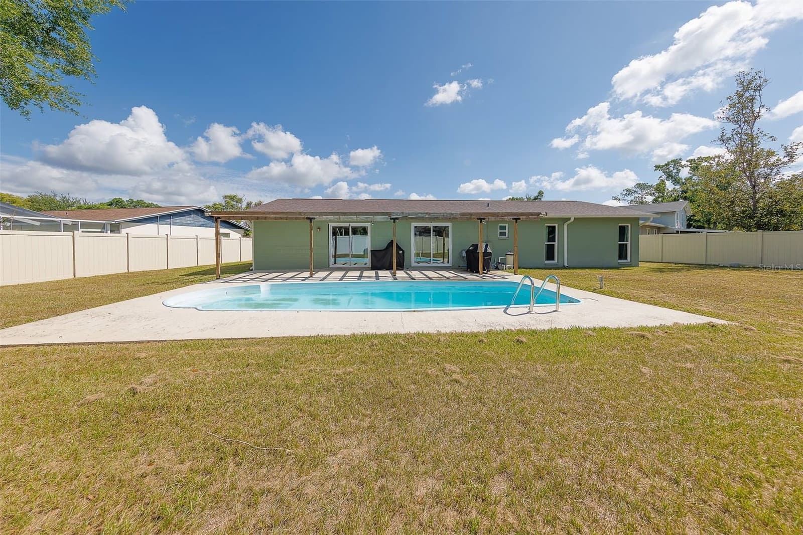 4228 BRIARBERRY
