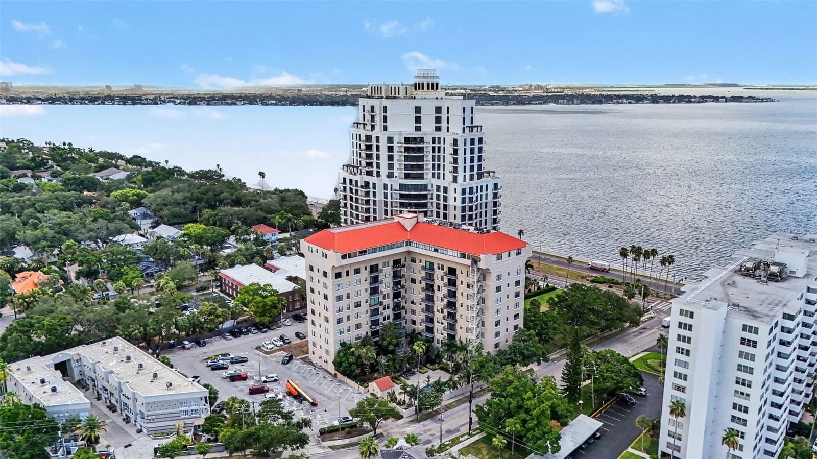 2109 BAYSHORE