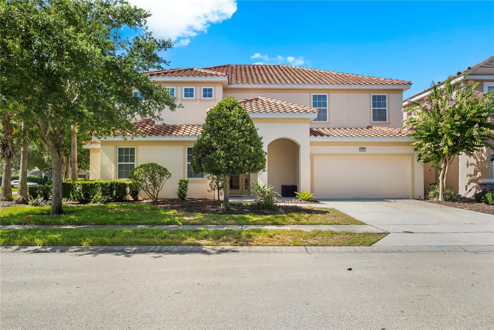 4007 OAKRISE