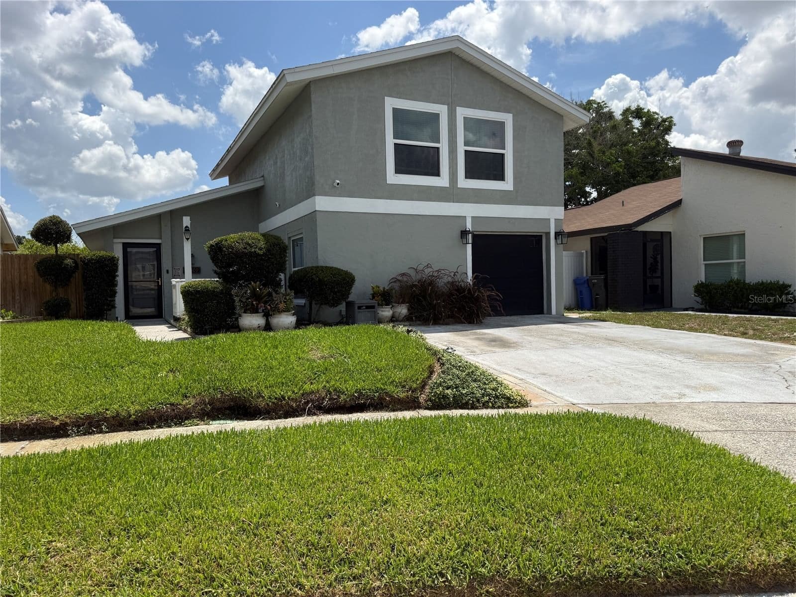 10009 REGAL WOODS