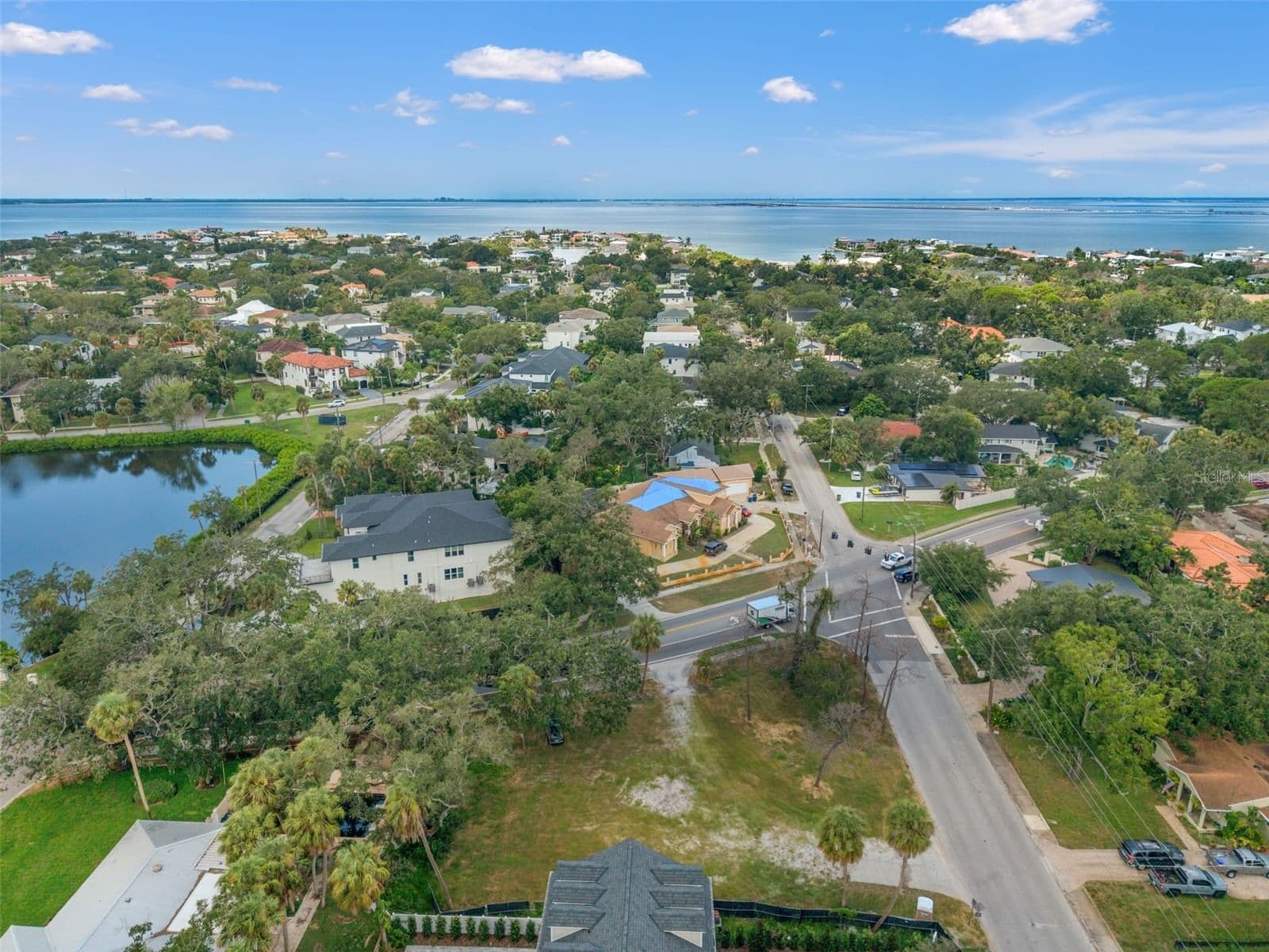 2504 WEST SHORE