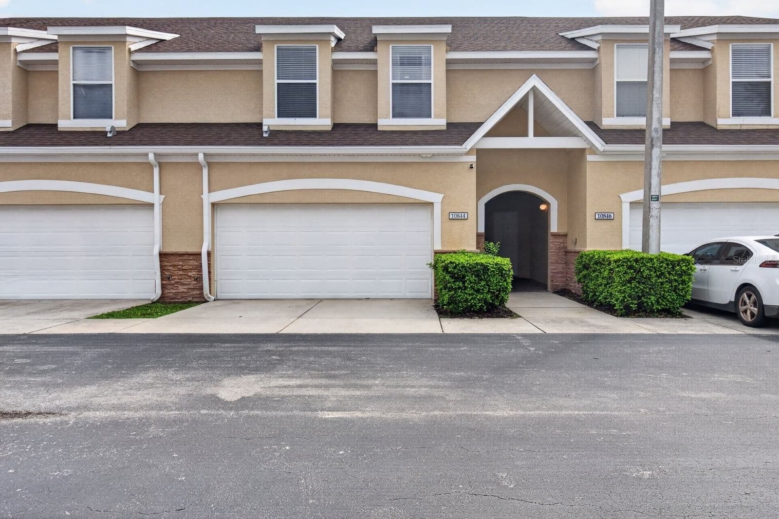 10844 DRAGONWOOD