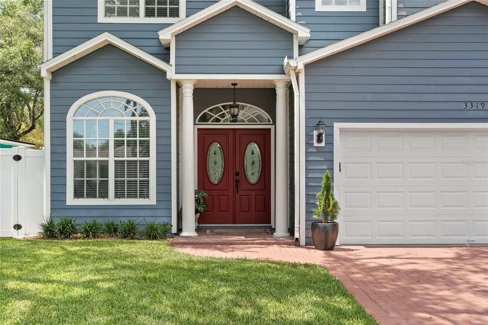 3319 VILLA ROSA