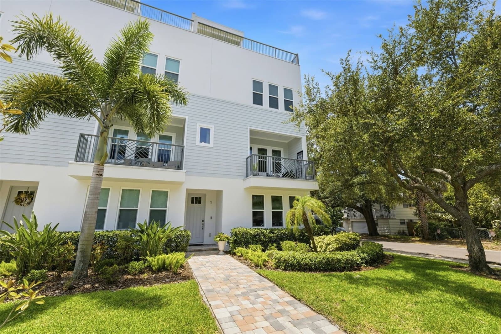 2442 MISSISSIPPI
