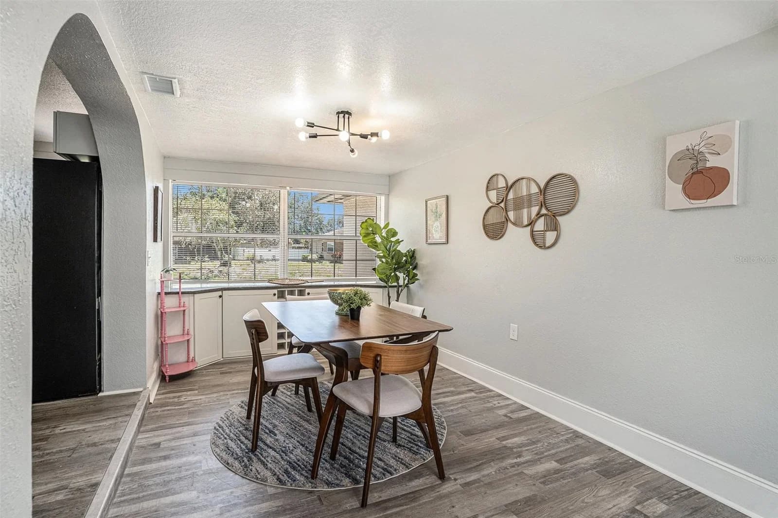 503 PRADO Place
