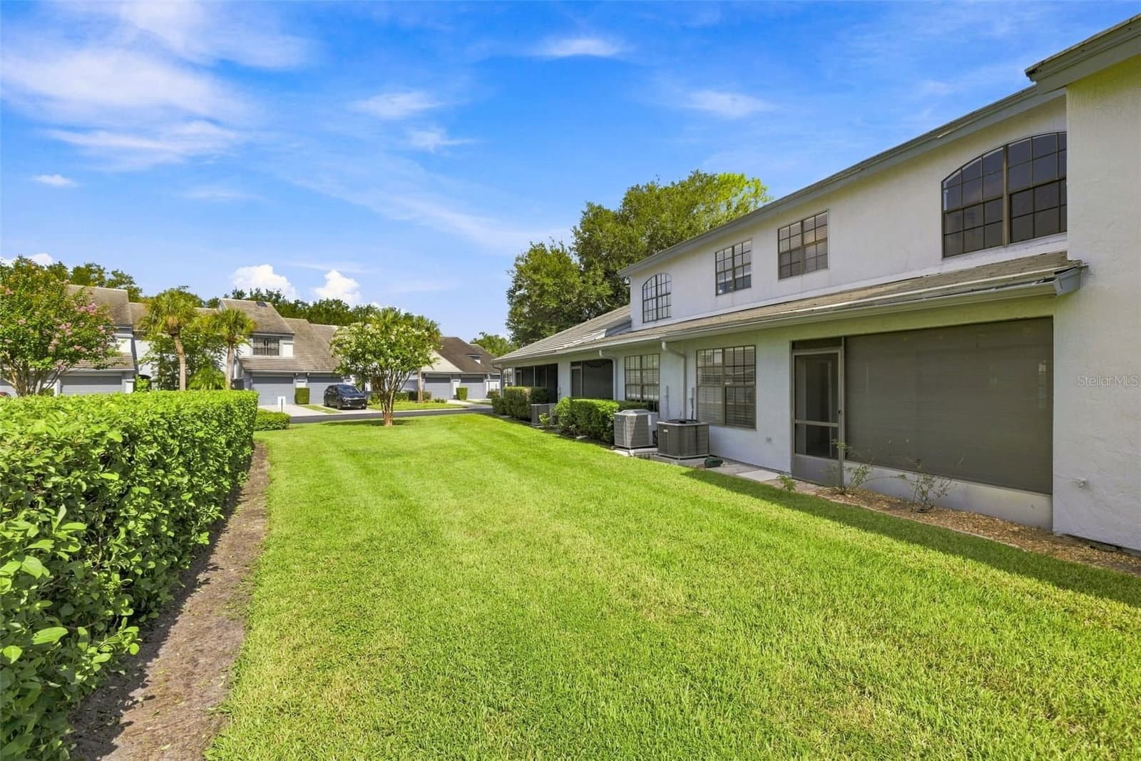4176 BRENTWOOD PARK
