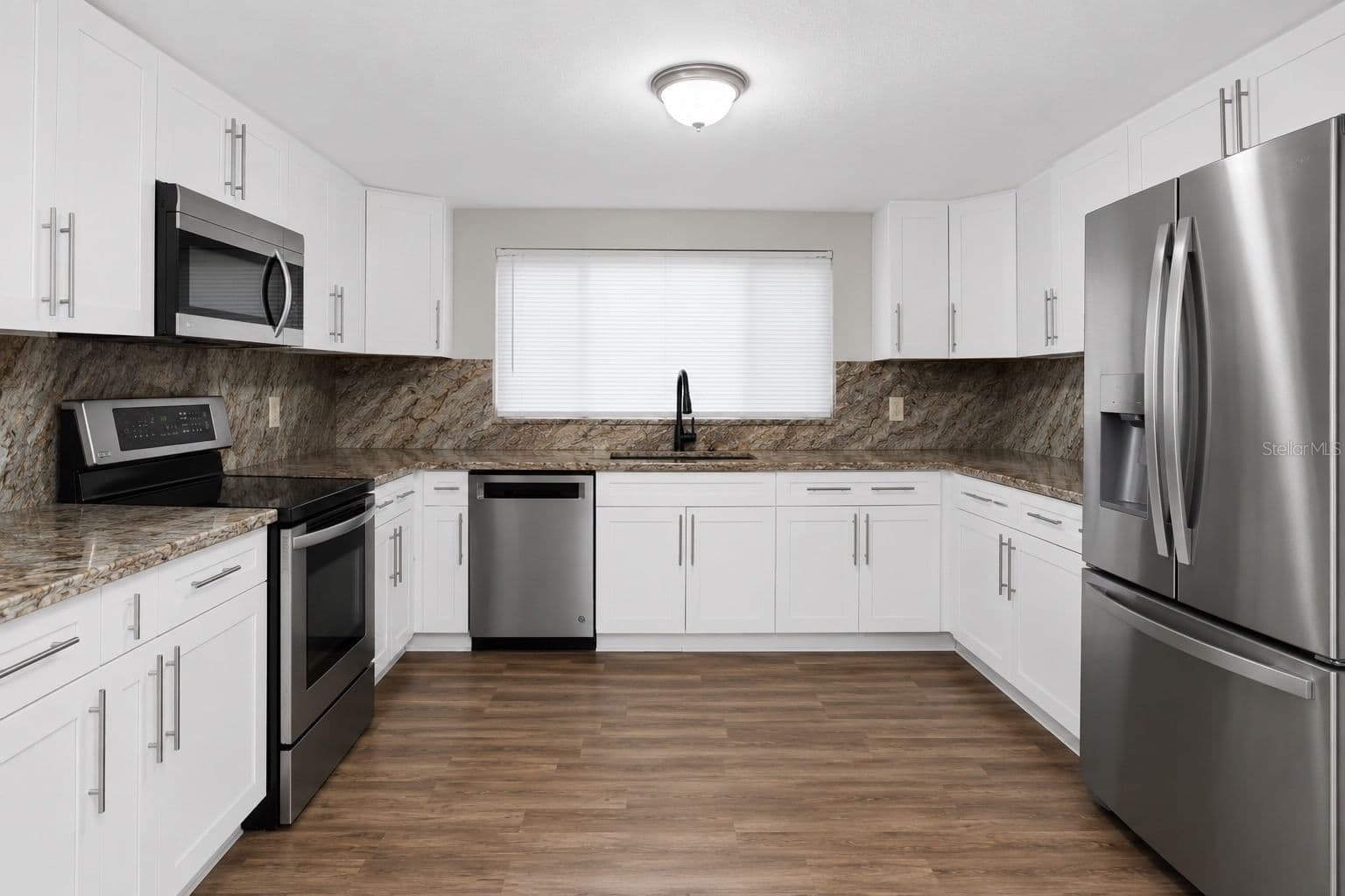 1205 SENECA