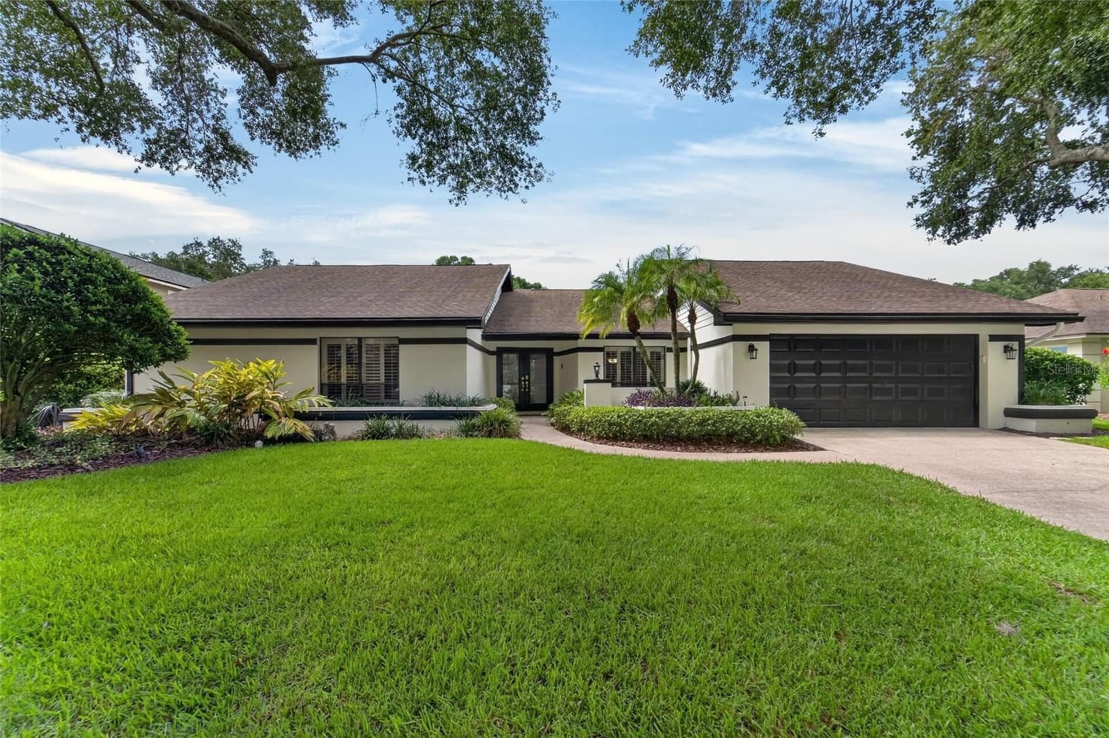 14015 SHADY SHORES