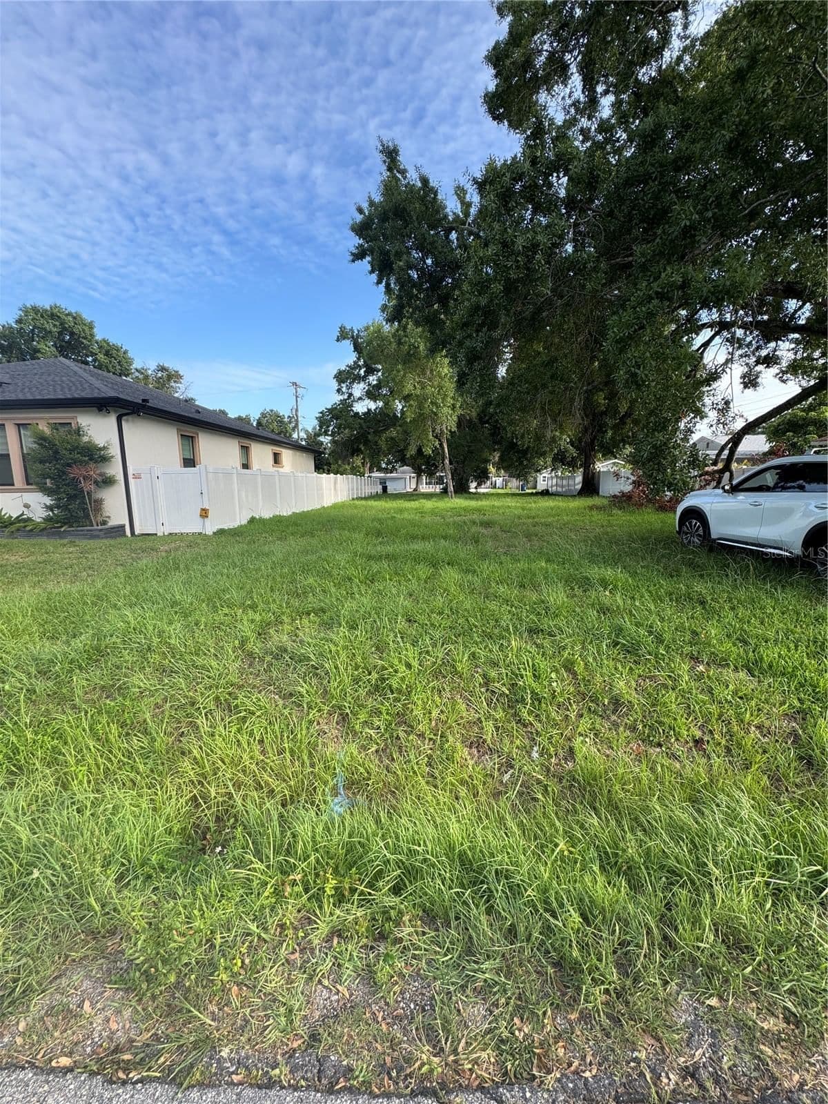 2710 LAKE