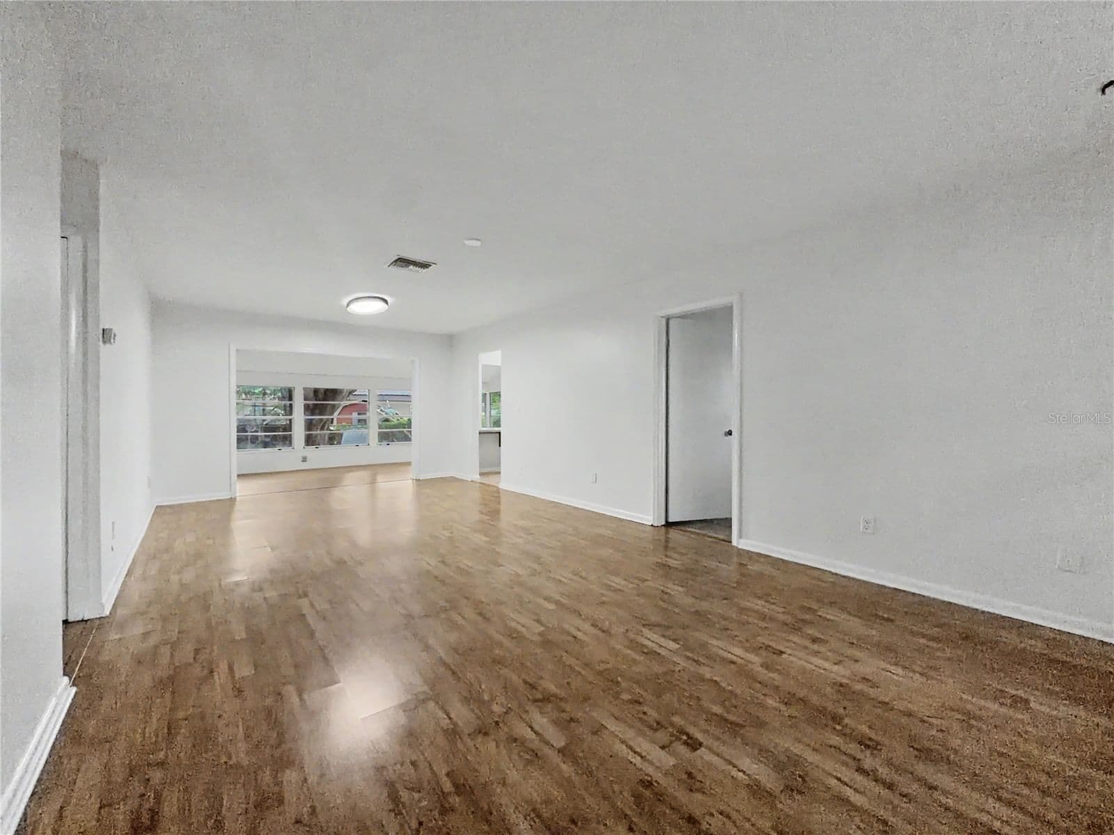 6404 WILLOW BEND