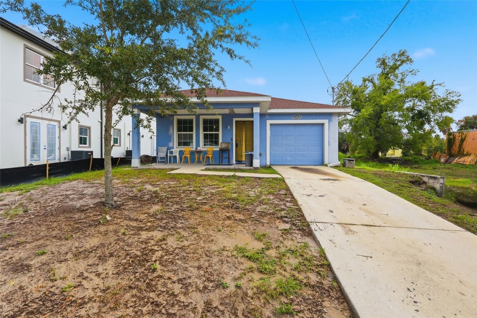 2215 COLUMBUS