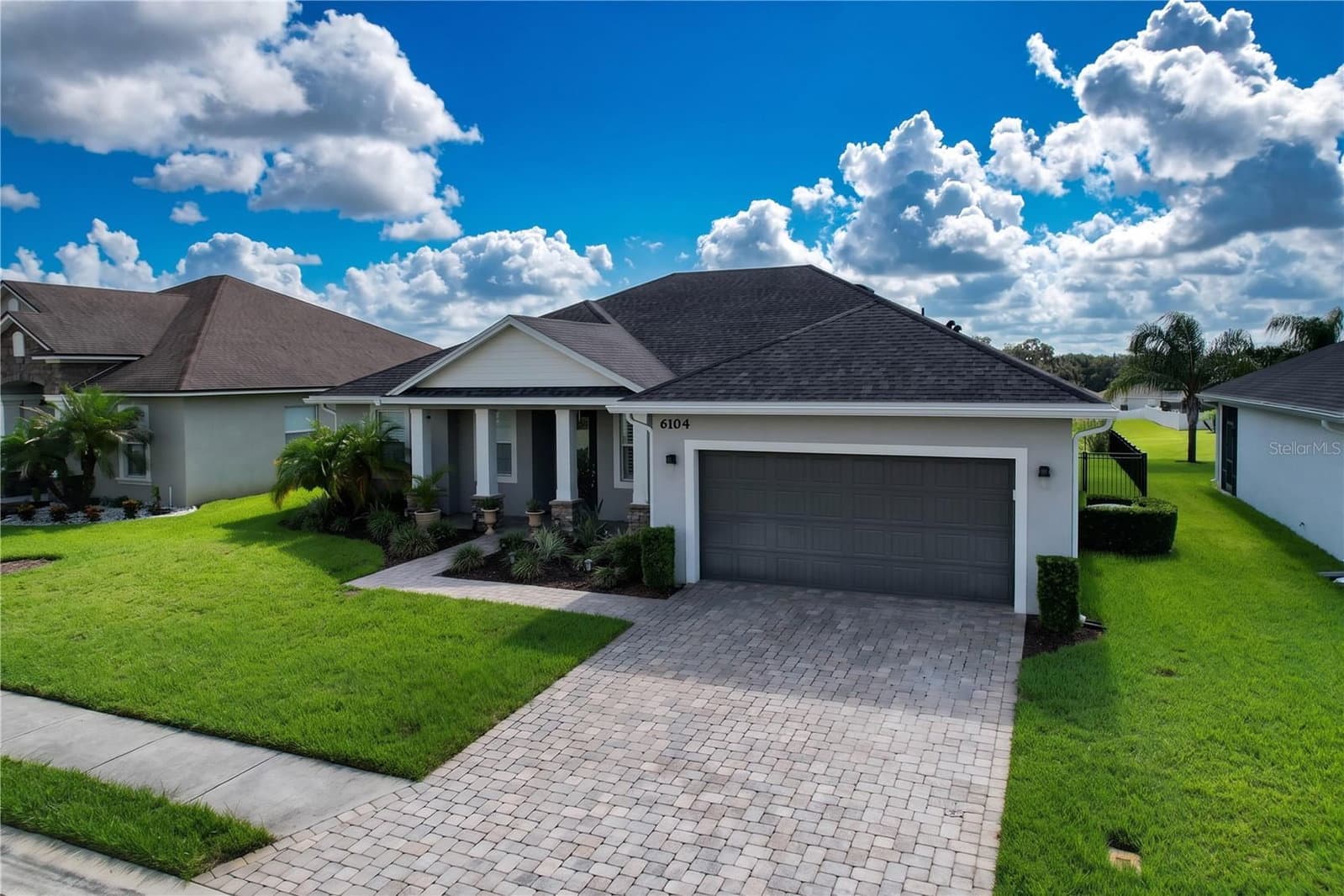 6104 HIGHLANDS GRACE
